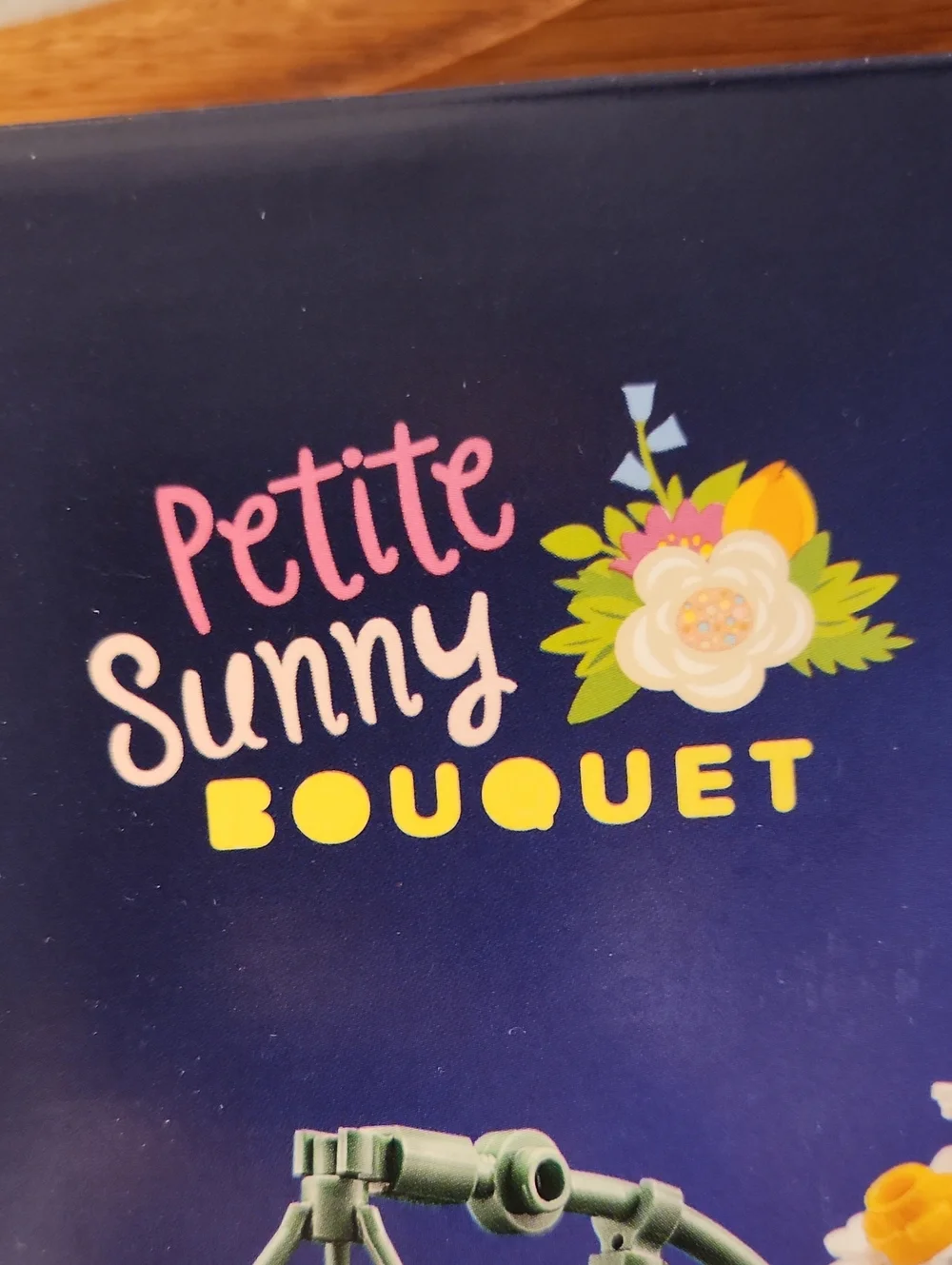 NWT LEGO Botanicals Petite Sunny Bouquet - Picture 3 of 5